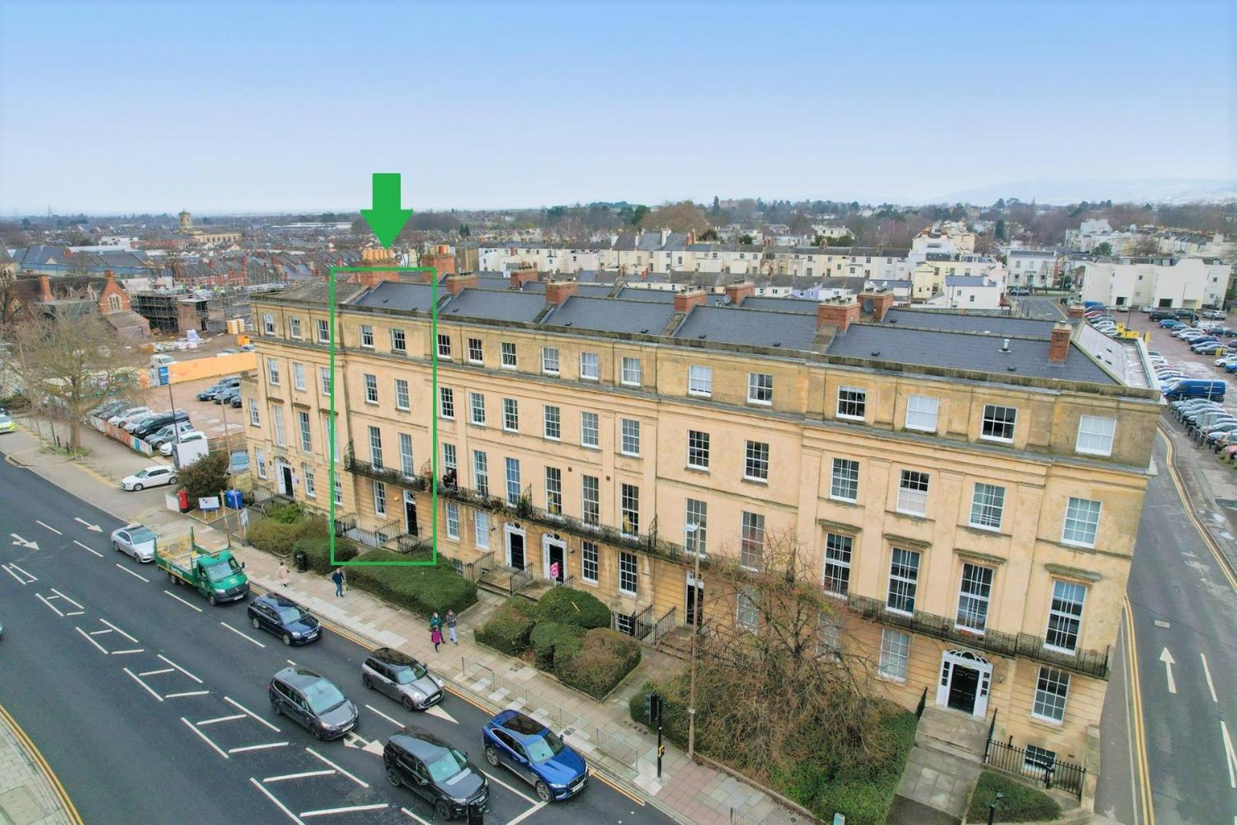 Margaret'S Terrace By Fortuna Property Cheltenham Luaran gambar